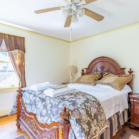 Home Sweet Home, Suite #2, Near Liberty University, And Lynchburg Hospital, Deluxe Queen Size Bedroom Экстерьер фото