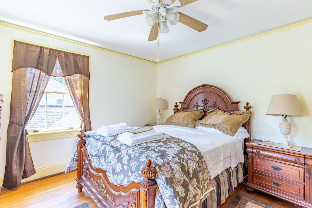 Home Sweet Home, Suite #2, Near Liberty University, And Lynchburg Hospital, Deluxe Queen Size Bedroom Экстерьер фото